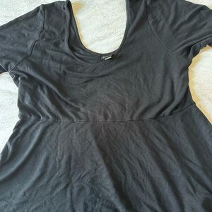 EUC Size 3 TORRID Peplum Top